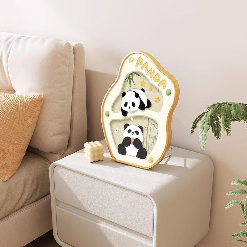 OYKTN熊猫小狗餐桌装饰画卡通桌面摆画电视柜摆件艺术卧室床头生日礼物 萌趣熊猫-晶瓷（15*19-金框）