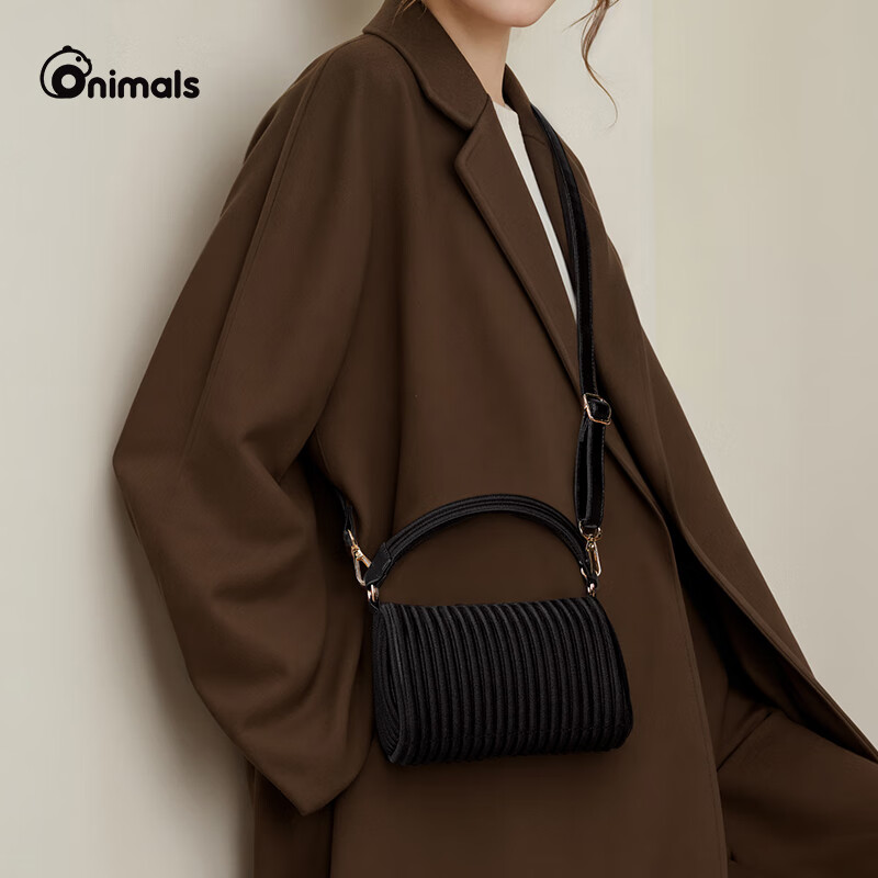 ONIMALS波士顿包女式2025新款款枕头包斜挎保龄球包手提小包 焦糖色