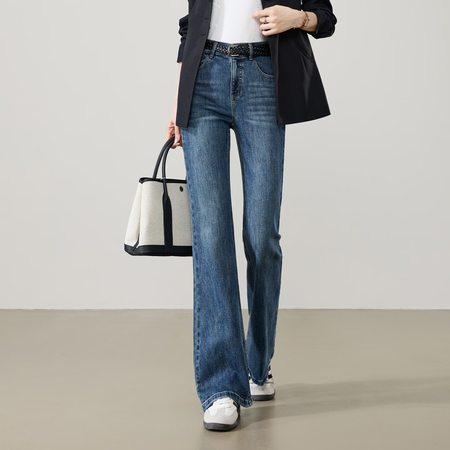 逸阳（ESE-Y）【超模裤】弹力显瘦微喇牛仔裤女2026春季新款高腰喇叭长裤 复古蓝 26 S小个子162以下