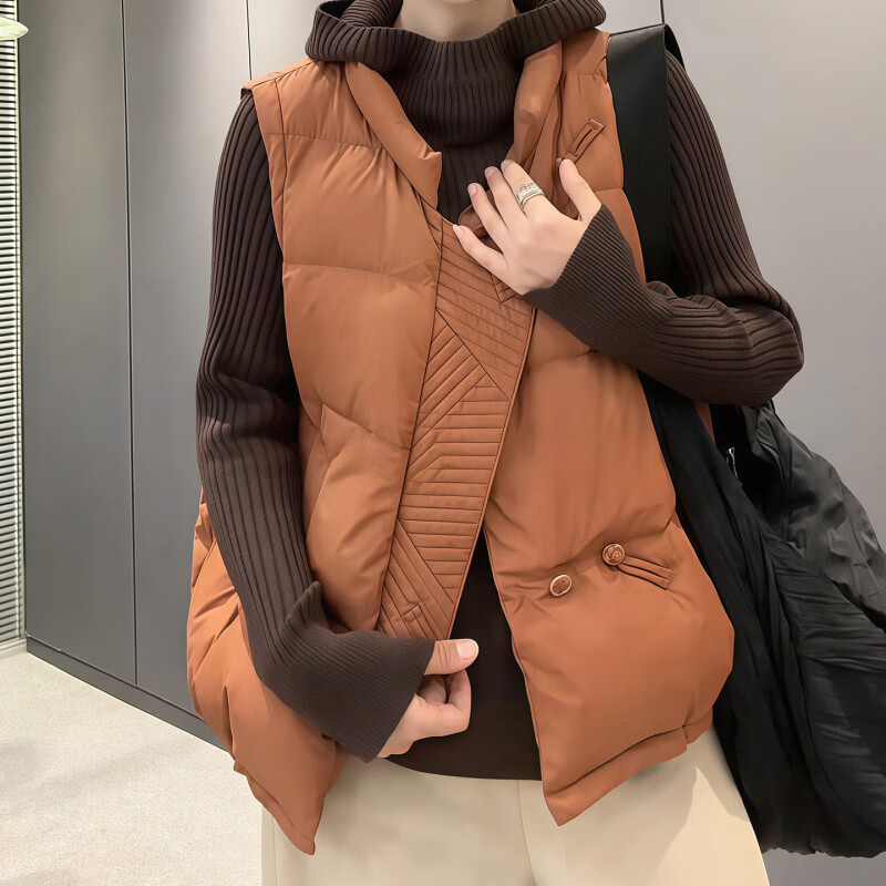 MODX羽绒马甲女2026秋冬新款复古文艺百搭立领新中式盘扣羽绒马甲女款 橘色 【原版】 M 95-110斤