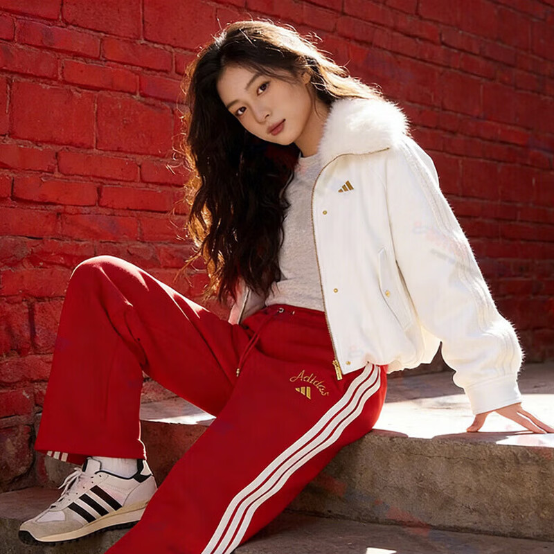阿迪达斯（adidas）加绒外套女装2026新款马年款运动服保暖加绒毛绒防风夹克上衣  KH2662/汉玉白/新年款 S