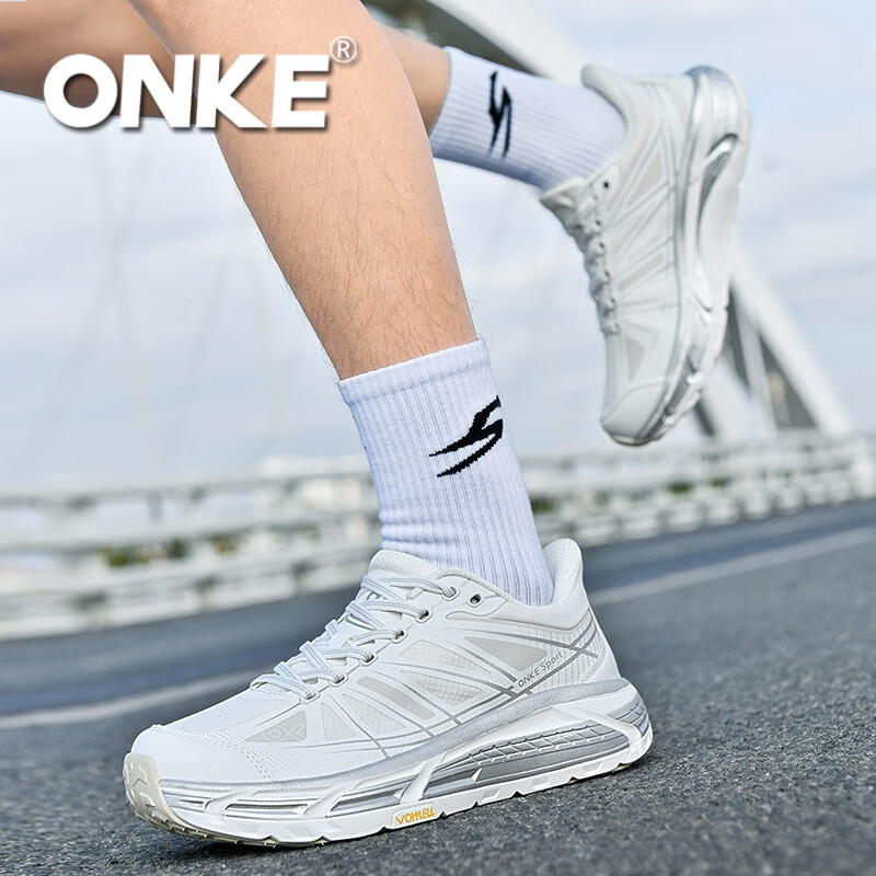 ONKE跑步鞋女春季新款轻便透气防滑减震男女鞋厚底增高耐磨运动跑步鞋 卡拉拉白 38