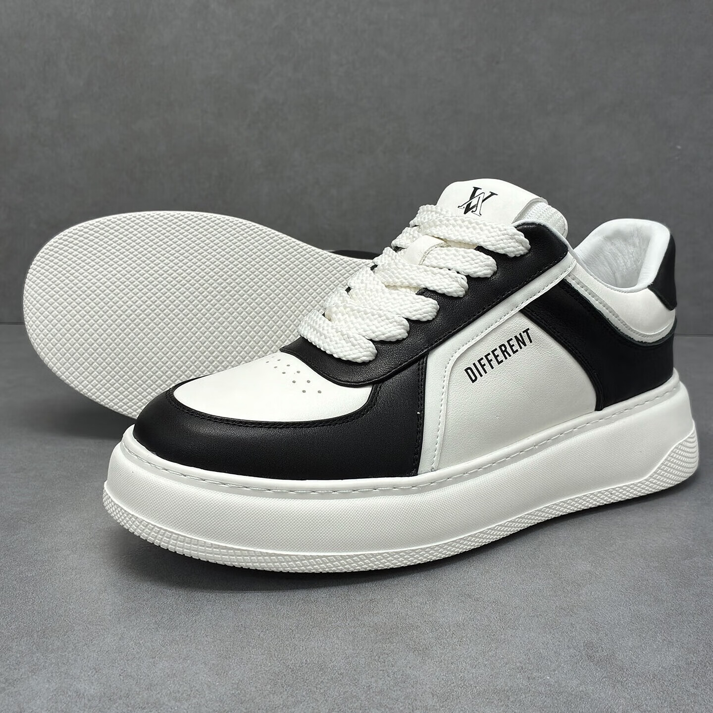 LZXB轻奢男鞋秋冬头层牛皮新款增高休闲鞋男品牌百搭防滑软底运动男鞋 白黑色【头层牛皮】 43 【标准皮鞋码】