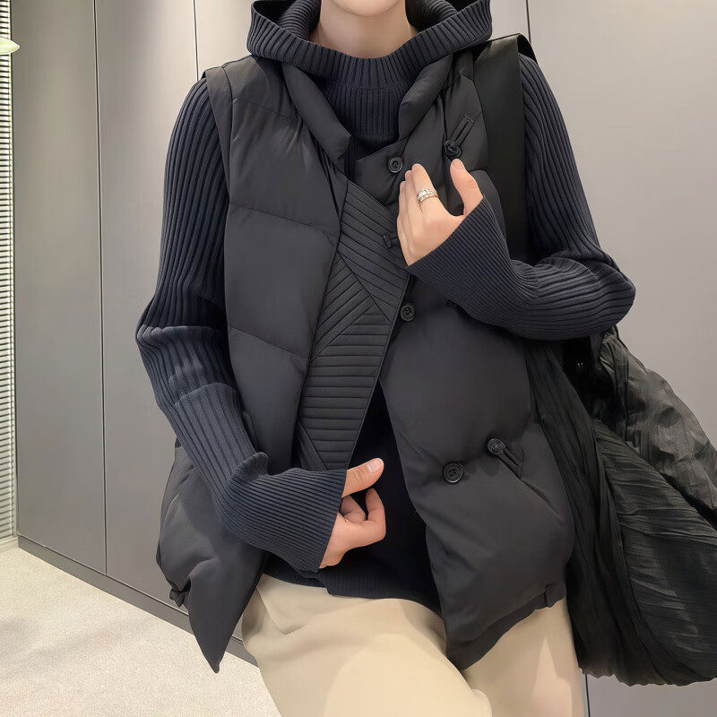 MODX羽绒马甲女2026秋冬新款复古文艺百搭立领新中式盘扣羽绒马甲女款 黑色 【原版】 XL 130-145斤