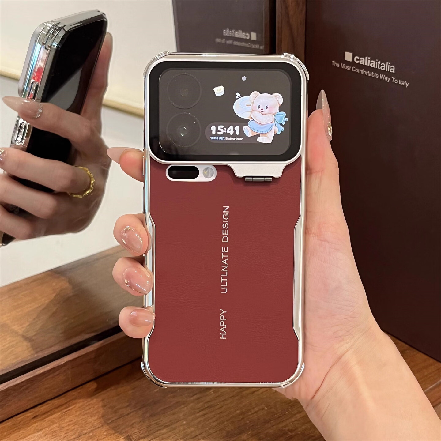 玛尔扎 适用小米17Promax手机壳隐形镜头支架皮纹xiaomi 17pro防摔高级小米15/14保护套新款带镜头膜 【酒红色】电镀素皮*镜头膜翻盖支架*刀���系列 小米 15 Ultra