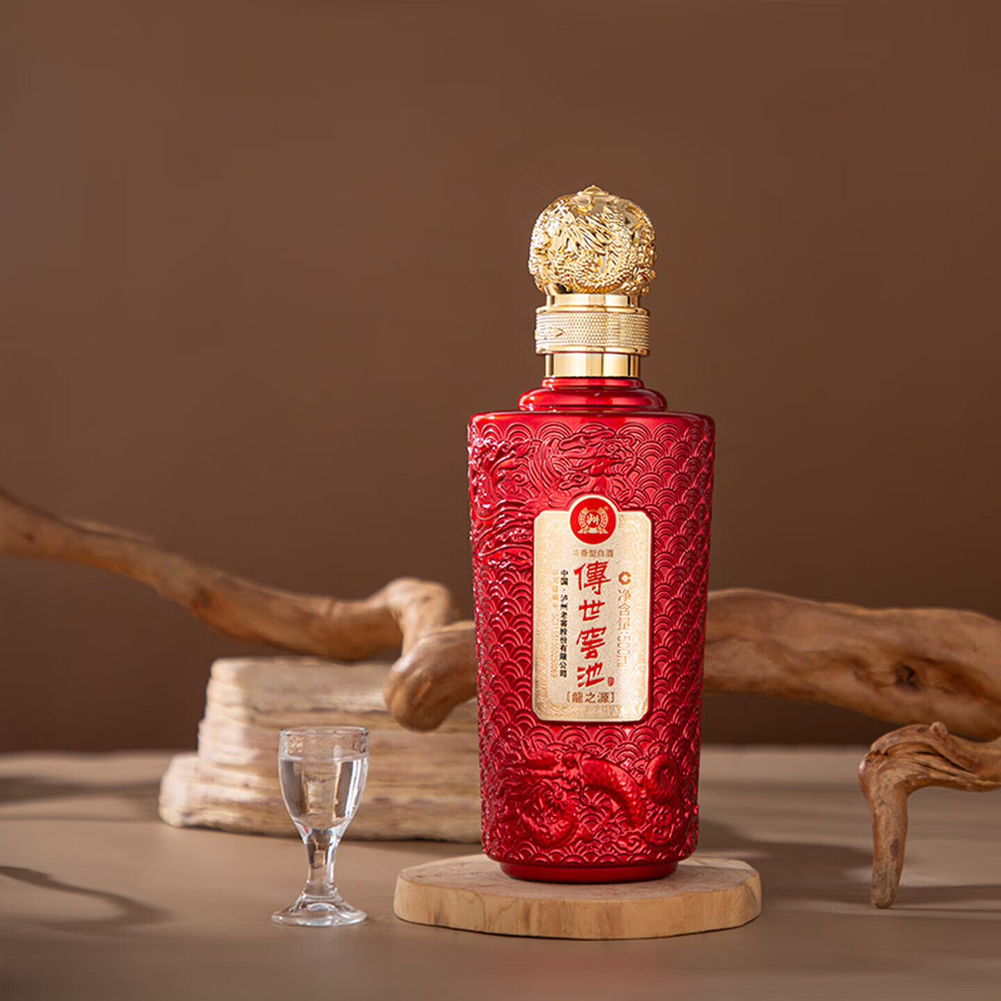 泸州老窖（LUZHOULAOJIAO）【过节送礼】 浓香型白酒  纯粮酿造 52度 500mL 6瓶 整箱装