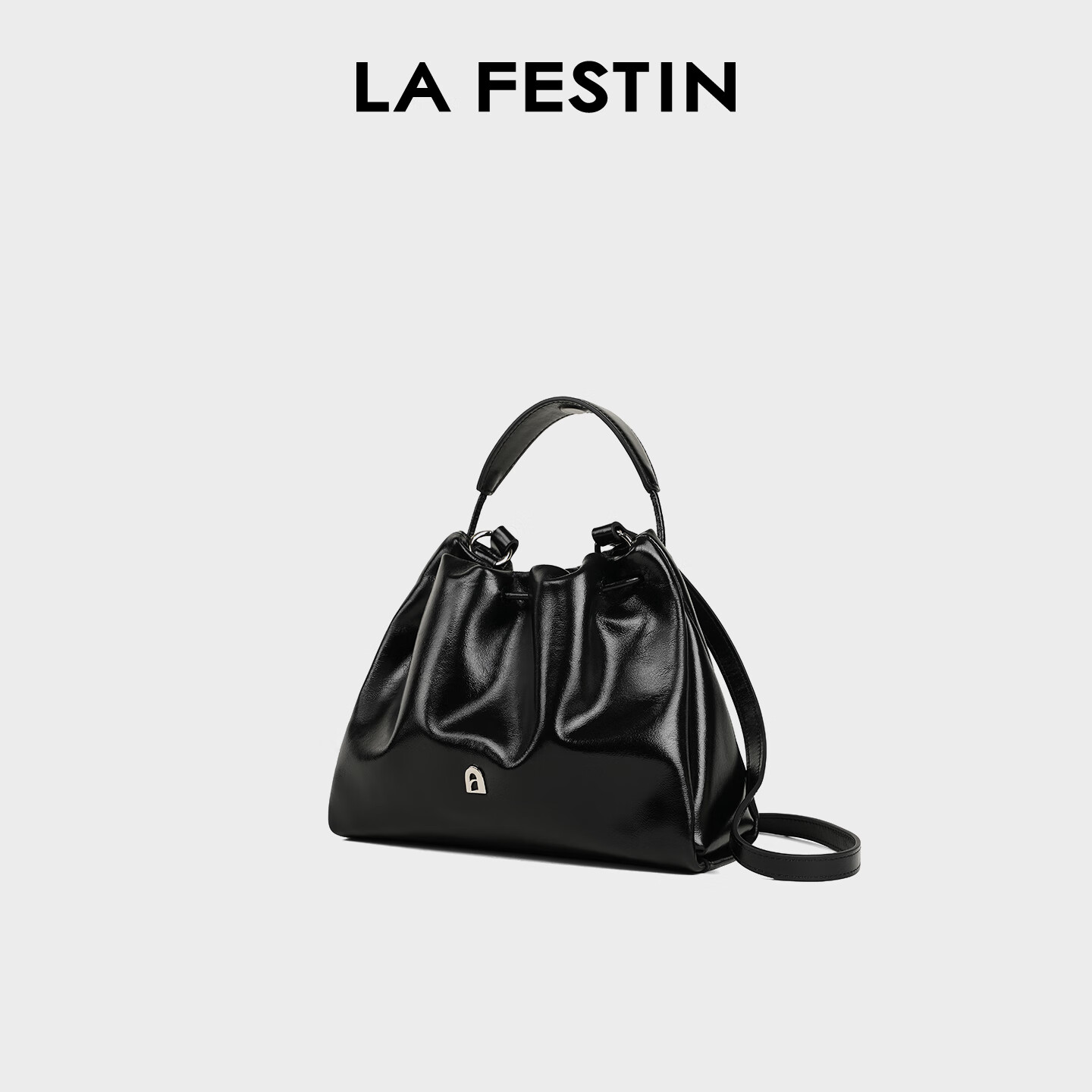 ����˹͡ͷ��ţƤС������2025�¿��ɫ��ƤŮ��б���ͨ�����˰� 622556 ĺɫ�ڡ�ͷ��ţƤ�� 298Ԫ