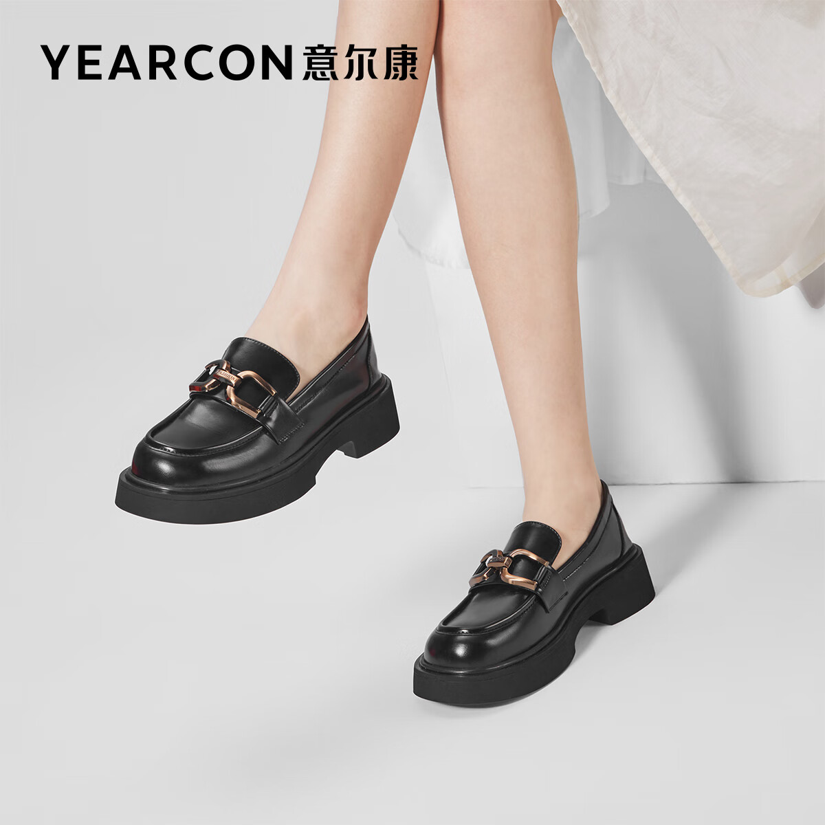 ����� ͬ�� �����ָ�Ь ���Ӣ�׷�СƤЬ  139.9Ԫ(����ȯ)