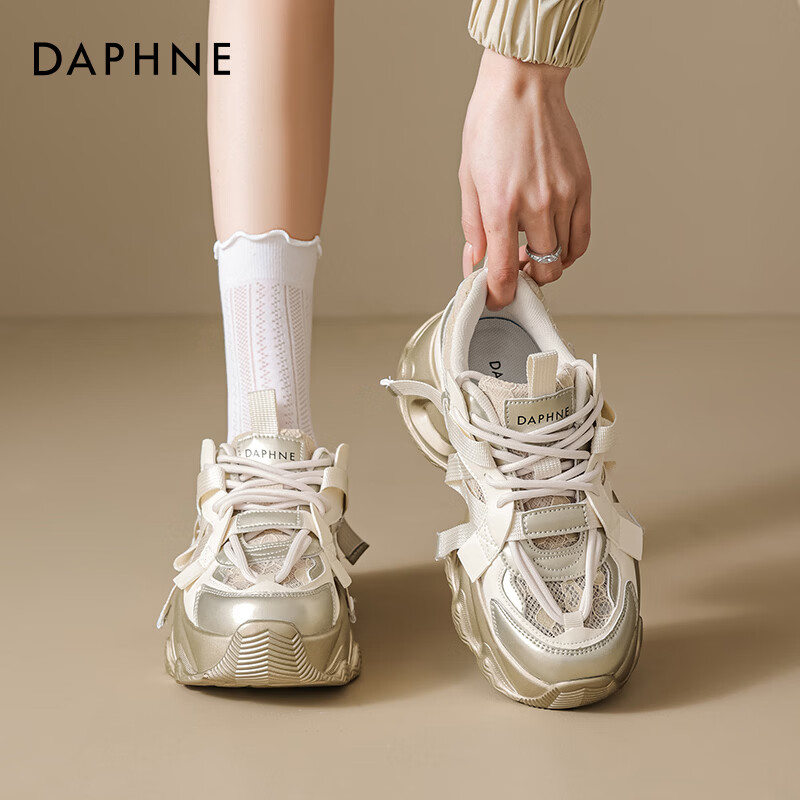 达芙妮厚底老爹鞋女2025新款蕾丝网面透气爆款百搭增高运动鞋 金色 38
