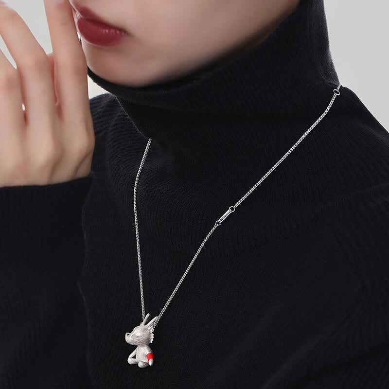 ATPLAY龙项链情侣款长款毛衣链吊坠锁骨链520情人节生日礼物送女友老婆 白金色镀24K金【龙马精神+红色礼盒】