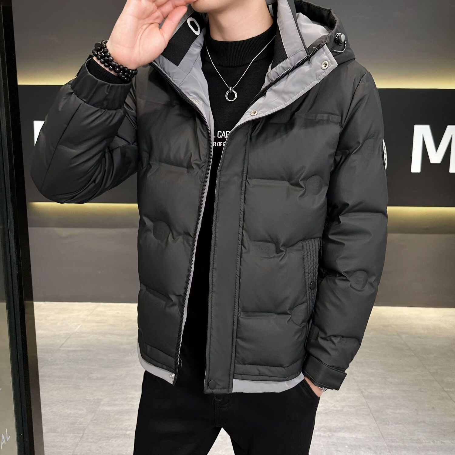 高档羽绒服男士2024新款连帽时尚帅气男青年冬季保暖加厚外套男装 军绿色 均码 4XL170185斤