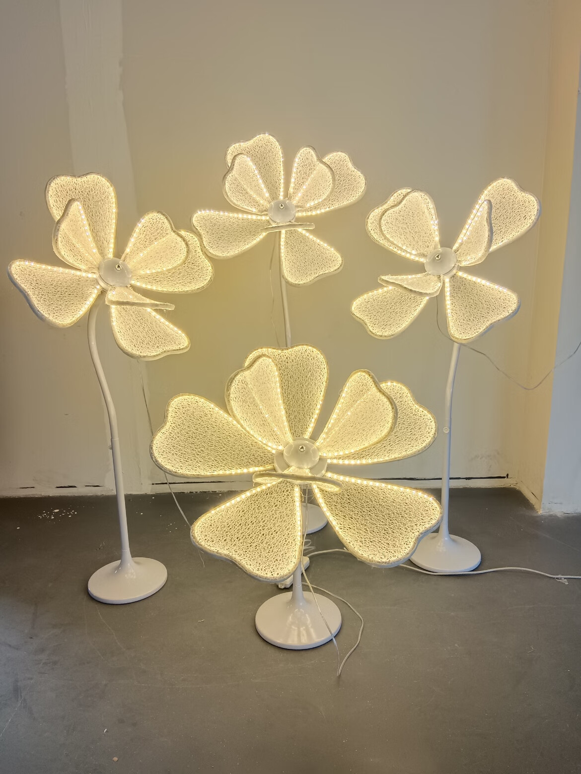 新款婚庆牡丹花路引婚礼蕾丝荷花引大花背景舞台装饰 4件套暖光