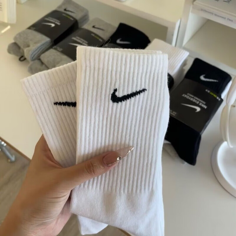JUST DO IT-耐克(NIKE)袜子男女训练款透气短中长棉袜休闲跑步健身运动袜 【5双礼盒装】白色 S 短筒