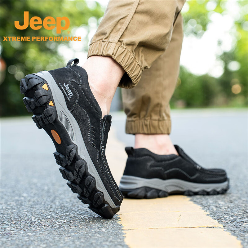 JEEP吉普秋冬男士一脚蹬大码中老年户外软底老人防滑透气爸爸鞋 黑色 41 (255mm) 皮鞋码数