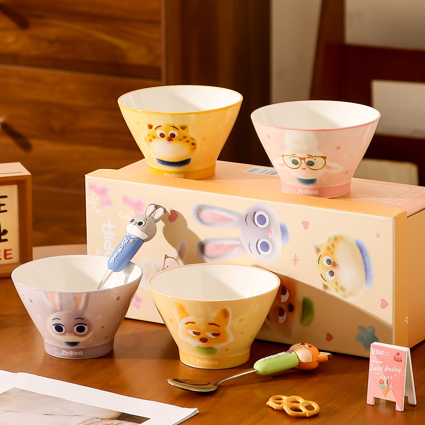 精东家疯狂动物城餐具2025陶瓷碗高颜值家用斗笠碗儿童个人专用米饭碗 【正版授权】朱迪斗笠碗+卡通勺 【疯狂动物城】