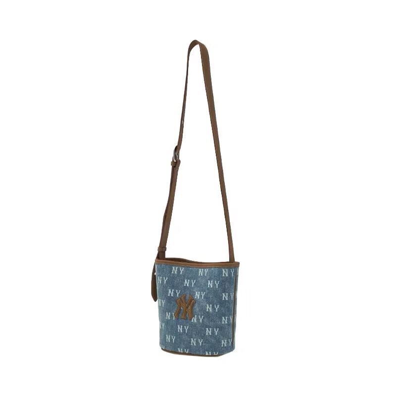 MLB官方男女情侣牛仔老花时尚大LOGO可调节腋下包秋冬新款 浅蓝色水桶包 均码