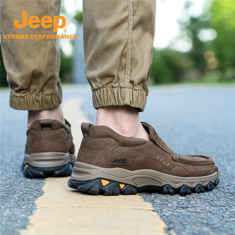 JEEP吉普秋冬男士一脚蹬大码中老年户外软底老人防滑透气爸爸鞋 黑色 41 (255mm) 皮鞋码数
