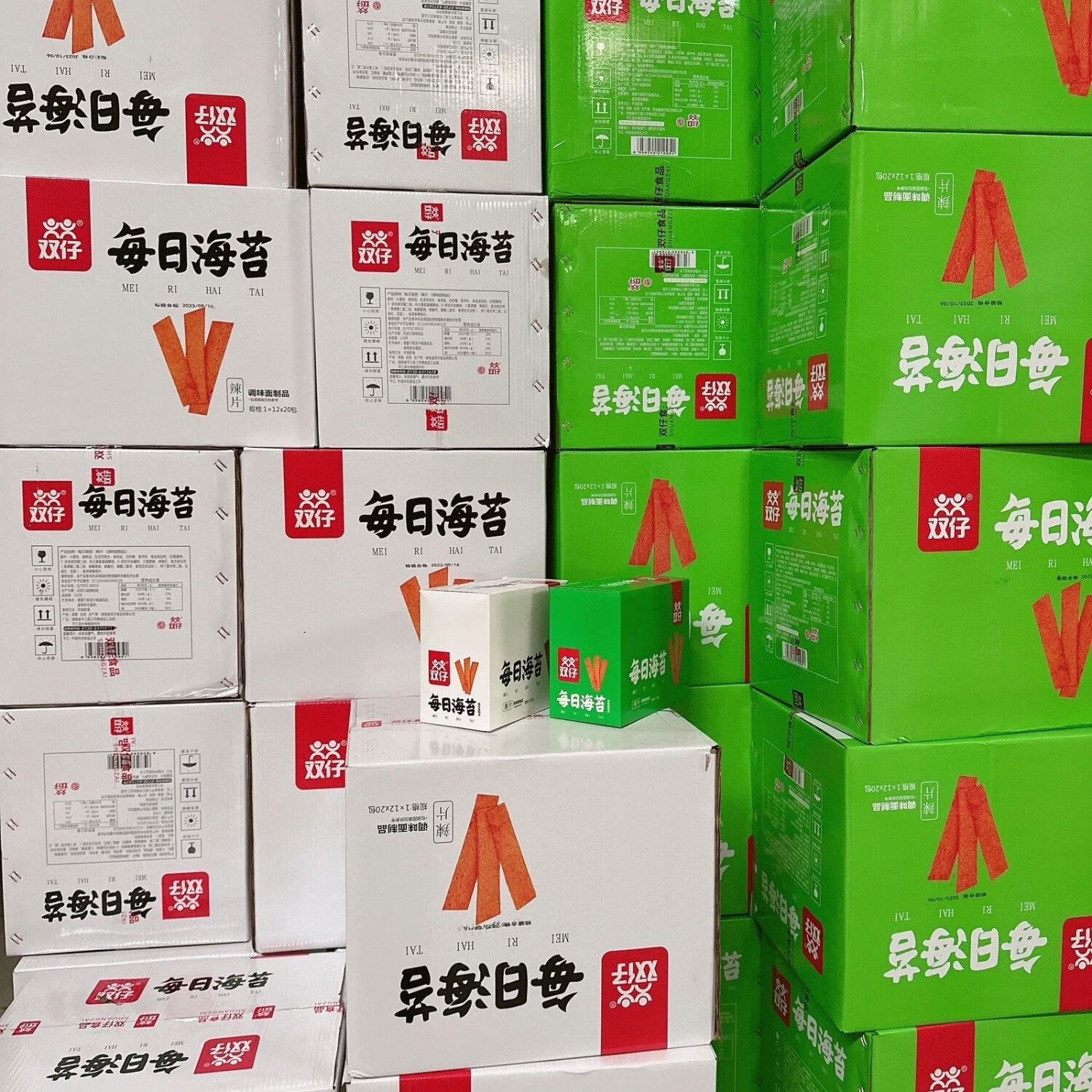 双仔每日海苔辣片辣条休闲牛筋零食传说网红大辣片麻辣整件价 每日海苔整件12盒240包白色