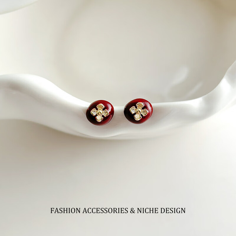 �������ε��Ժ�ɫ�����������Ů�ﶬ���ݸж���С�ڶ����¿� ����������� 17.9Ԫ