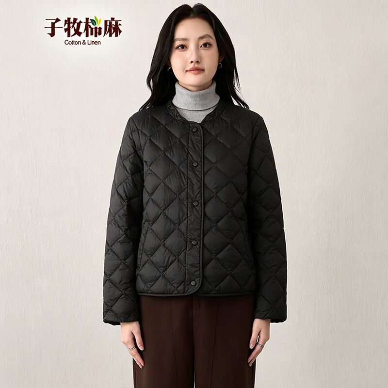 子牧棉麻秋冬装 女轻薄款棉服圆领短款时尚菱形格外套1508 黑色 M (建议95-115斤)