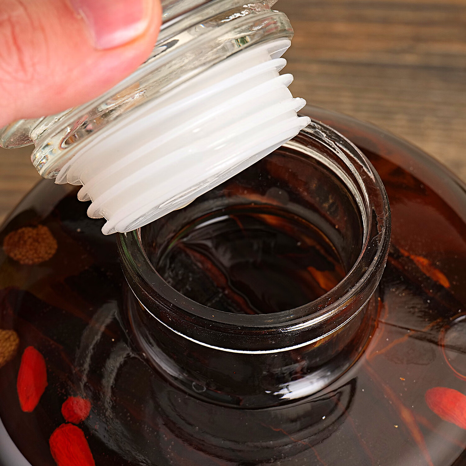 九龙潭  52度2.5L固态法白酒浸泡 人参枸杞肉苁蓉覆盆子灵芝  52度 2.5L 1坛