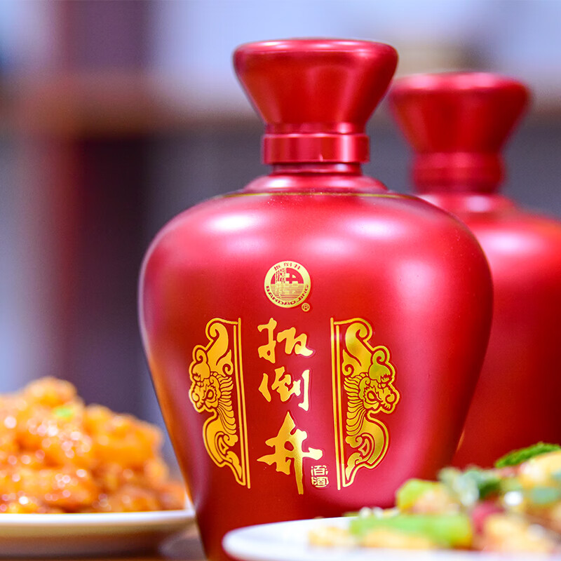 扳倒井白酒 52度马年生肖纪念酒 纯粮酿造浓香型坛装礼盒装年货送礼白酒 52度 750mL 2瓶 （搭配手提礼袋）