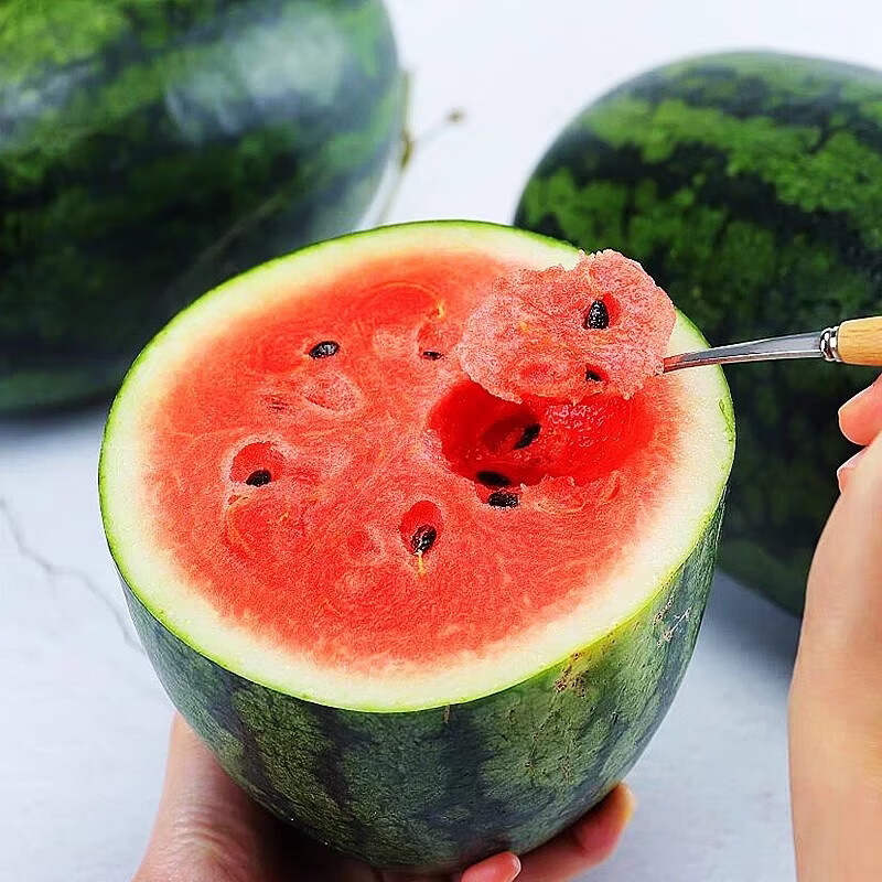 绿熊庄园【顺丰】广西黑美人西瓜新鲜现摘爆甜麒麟西瓜孕妇当季水果整箱 黑美人西瓜净重6-7斤 1枚