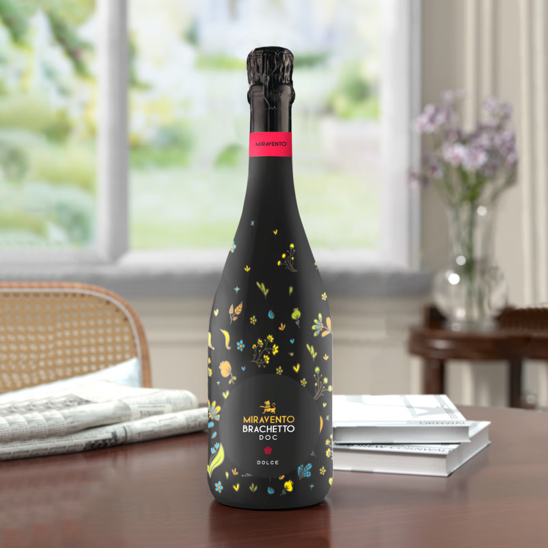 �ǿ�Ī˹���������ԭƿ�������ݾ�Ī˹���а�˹������ǿ�������Ѿ�750ml ����Ʒ���С��ǿղ����������*1֧