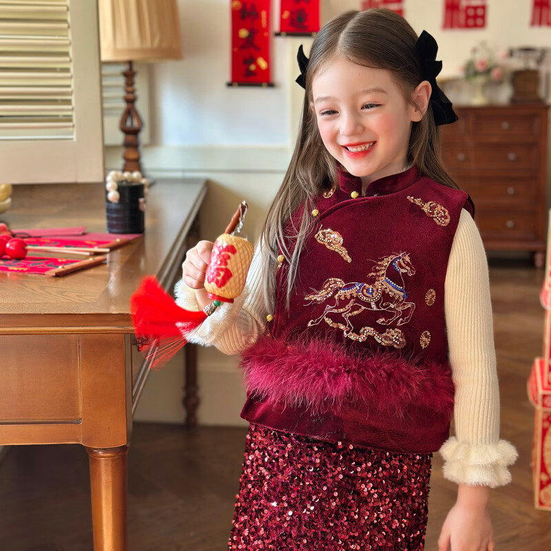 栀了成长记女童装新年唐装夹棉上衣2025冬季儿童国风刺绣丝绒马甲 红色 马甲 100