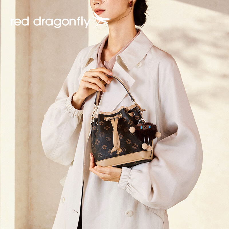 红蜻蜓包包女包2025新款水桶包轻奢斜挎单肩手提包送女友生日礼物