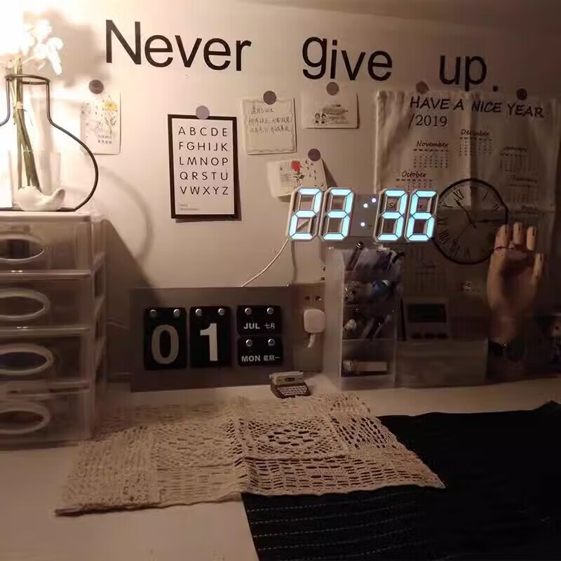 山头林村【甄选百货】 闹钟学生专用 起床多功能卧室宿舍电子夜光时钟3D桌面摆件 【白壳白灯】