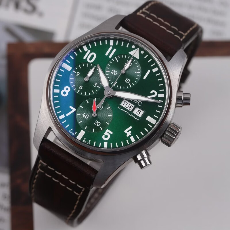 万国（IWC）礼物 飞行员计时腕表 绿盘皮带 自动机械男表 IW388103 41mm