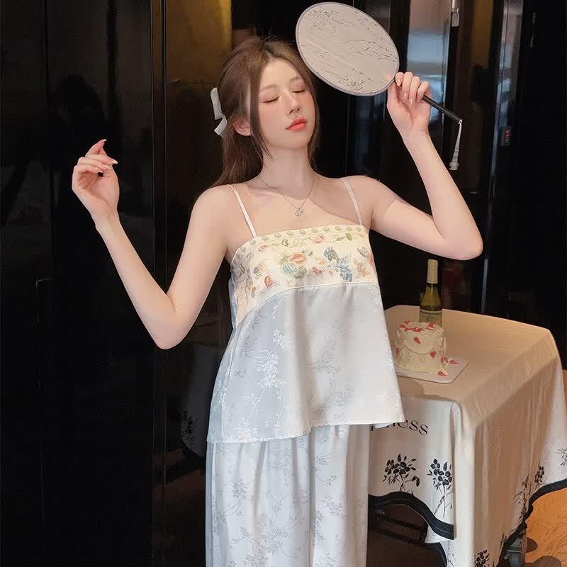 萧淑妃新中式国风睡衣女春夏凉感薄款冰丝复古少奶奶带胸垫三件套家居服 青瓷雅韵 XL