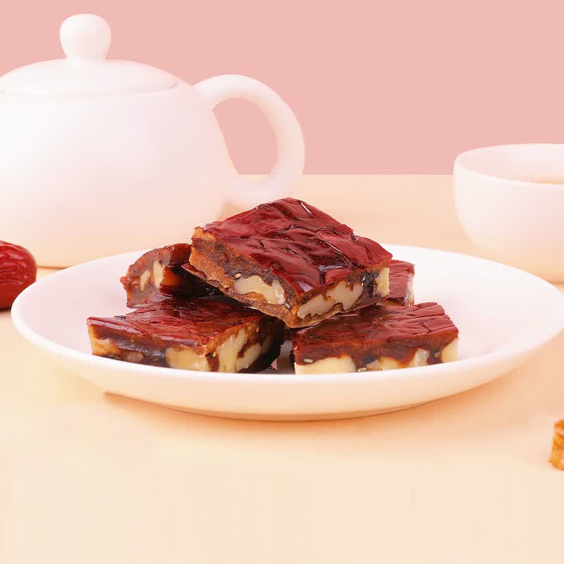 枣粮先生枣仁派零食香糯新疆红枣夹核桃夹心即食独立包装枣糕零食年货礼品 枣仁派205g*4/箱