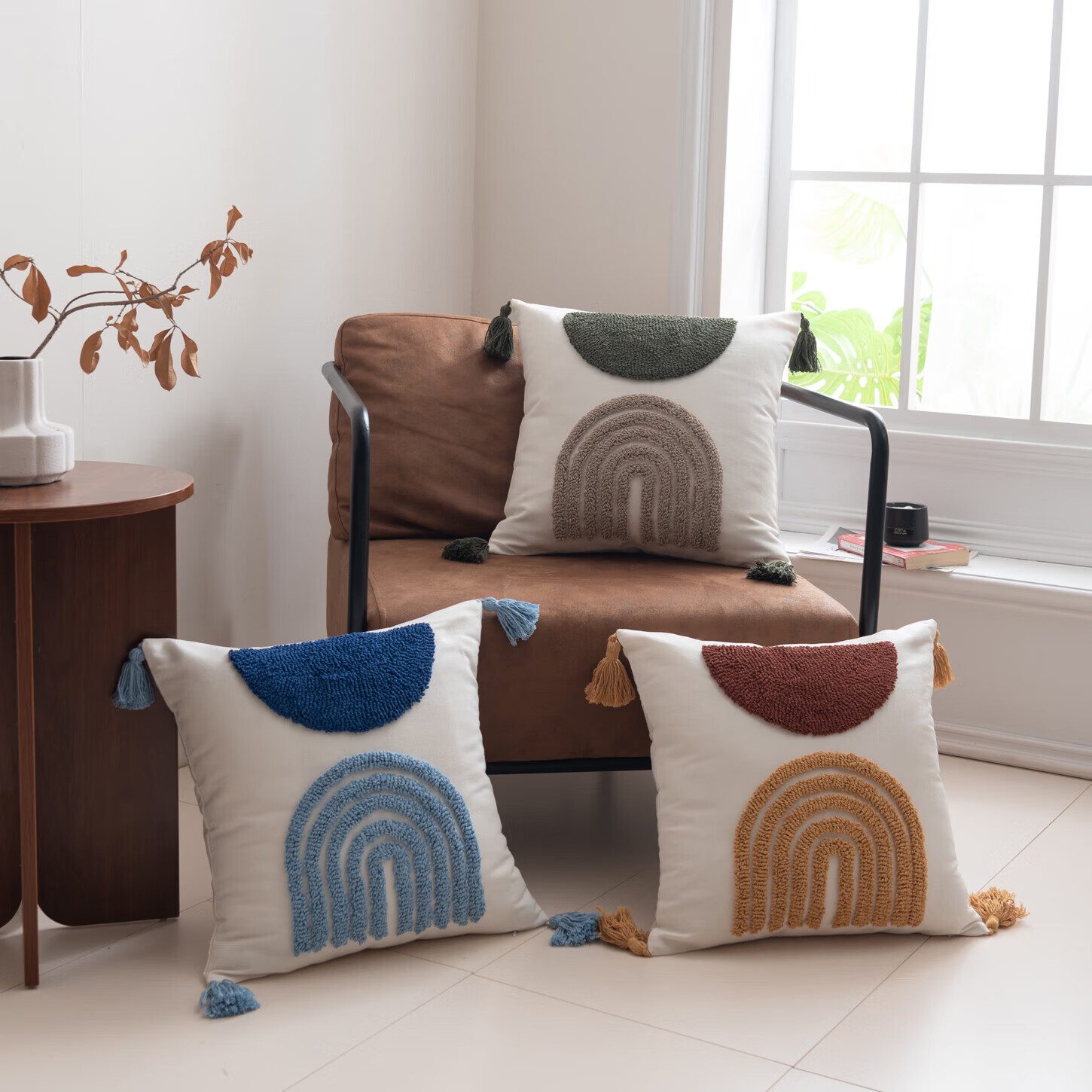 【精选厂家】北欧风绣花抱枕办公室沙发客厅腰枕靠背垫床头靠枕汽 蓝【北欧绣花流苏抱枕】 45x45cm【单抱枕套】