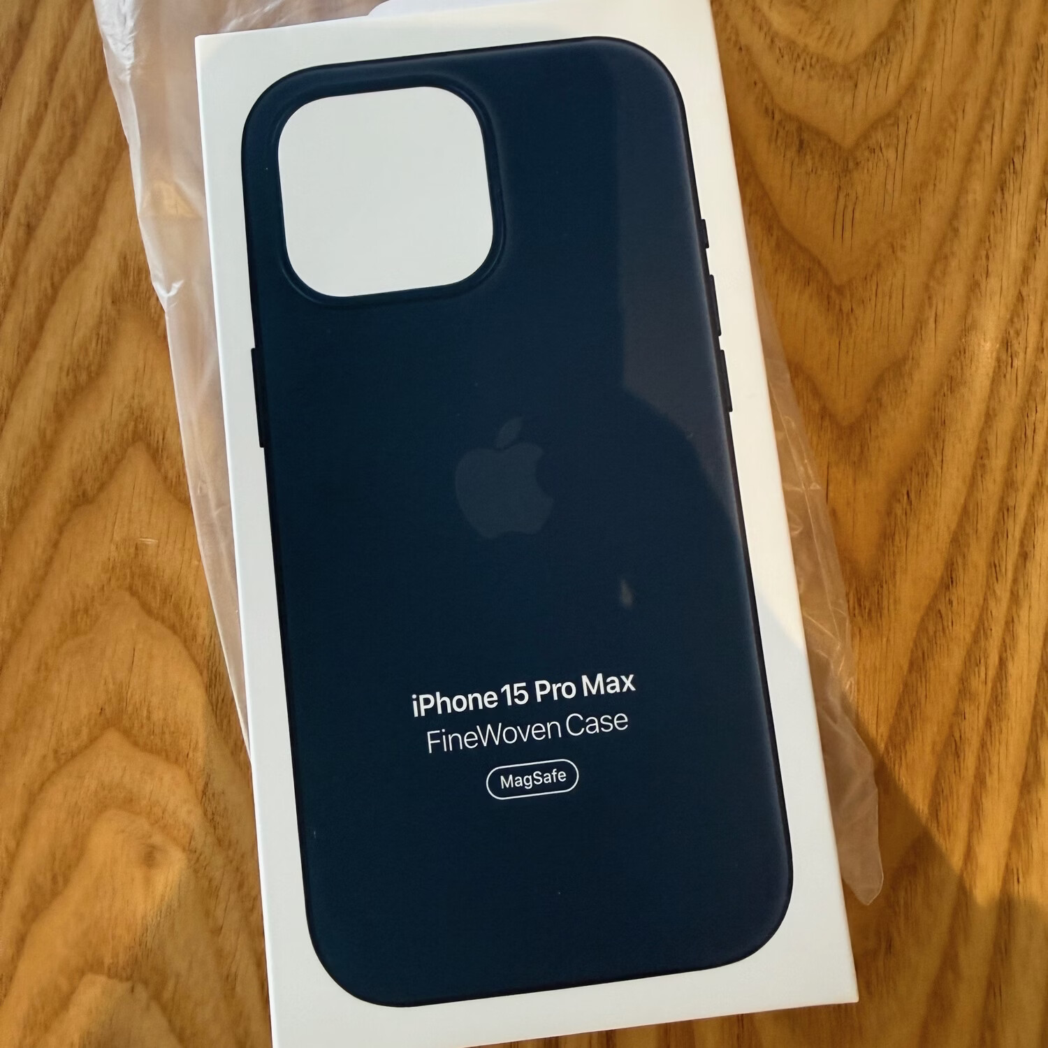 iPhone 15 /15pro/15proMax精织斜纹保护壳（现货速发） 灰褐色 15proMax