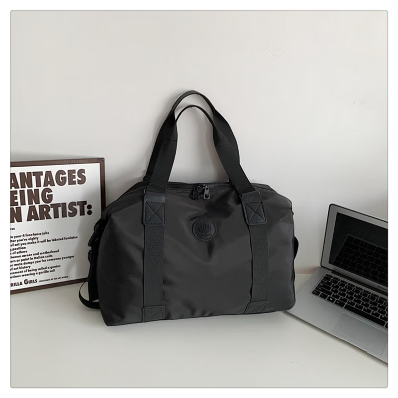 新款男单肩出差旅行包大容量学生逛街购物行李袋女户外健身运动包 黑色