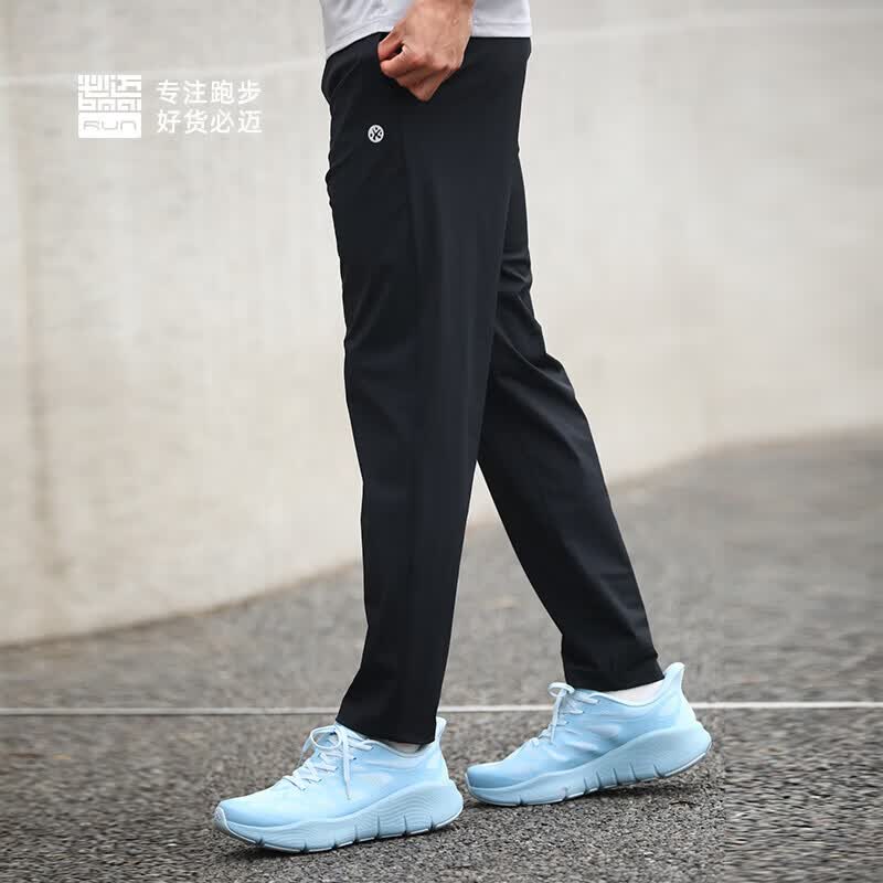 必迈（bmai）限时专享运动冰弹长裤可装手机修身轻薄吸湿速干弹力跑步训练裤 经典黑【男】 XL
