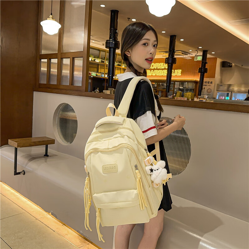 ���ڲ�����˫�ǣ�doublestar���������������Ů�¿������Сѧ����㱳������ֵins��˫��� ��ɫ����С���Ҽ��� 68Ԫ