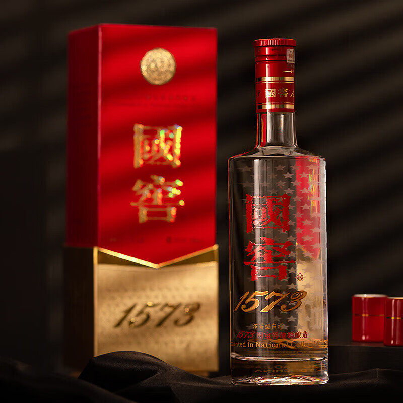 泸州老窖 国窖1573 浓香型白酒 52度 500ml*6瓶 整箱(年份随机)扫盖有奖