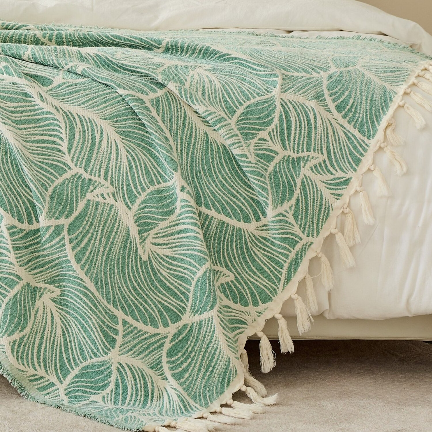 VTX外贸欧美午睡毯休闲毯车载沙发毯全盖毯流苏毯田园小清新保暖披肩 浅绿 127*153CM