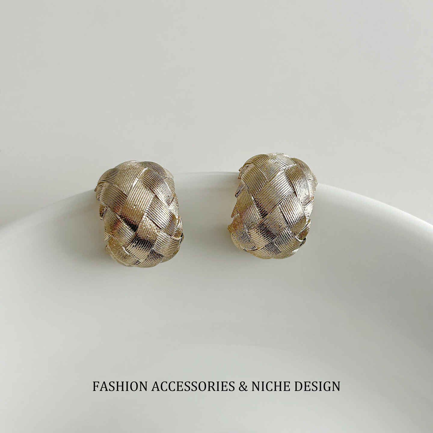 ��������S925�����ع���֯��˿������C�ζ����߼��м�ԼС����ƶ������� s925���뿧��ɫ��֯���� 49Ԫ