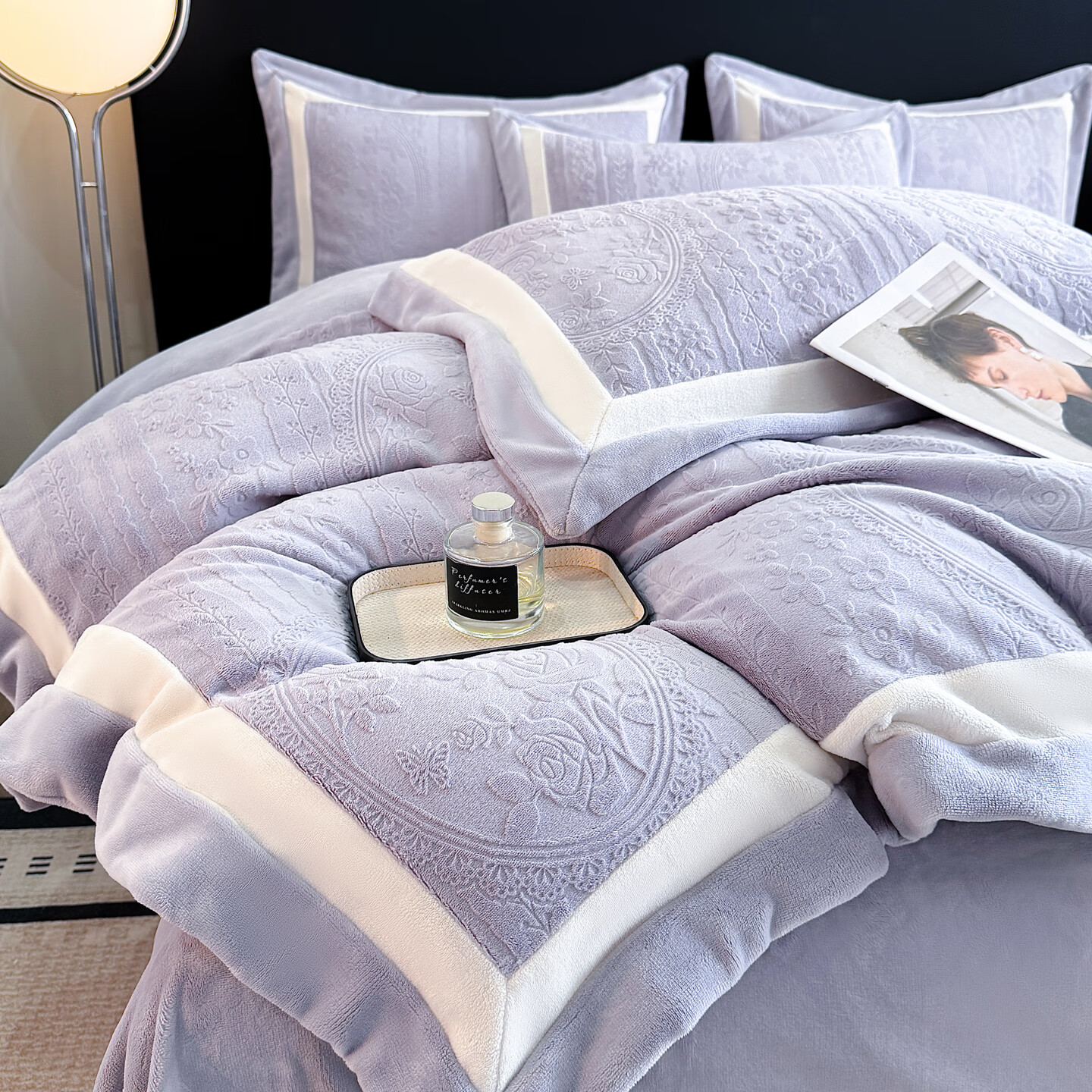 VJEA类高克重牛奶绒四件套雕花双拼角加绒加厚床单被套公主风床上用 蝶花园-香芋紫 四件套1.5m 床单款 （被套200*230cm）