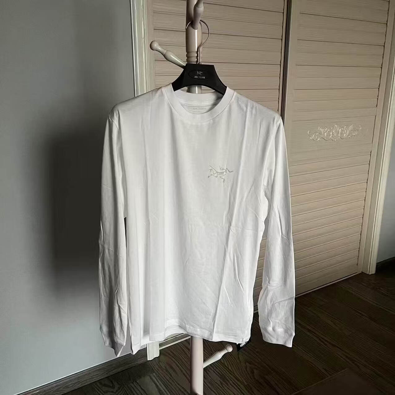 始祖鸟（ARC'TERYX）现货25新款始祖鸟Arc'teryx KRAGG SL男款棉质长袖圆领T恤 白色   S