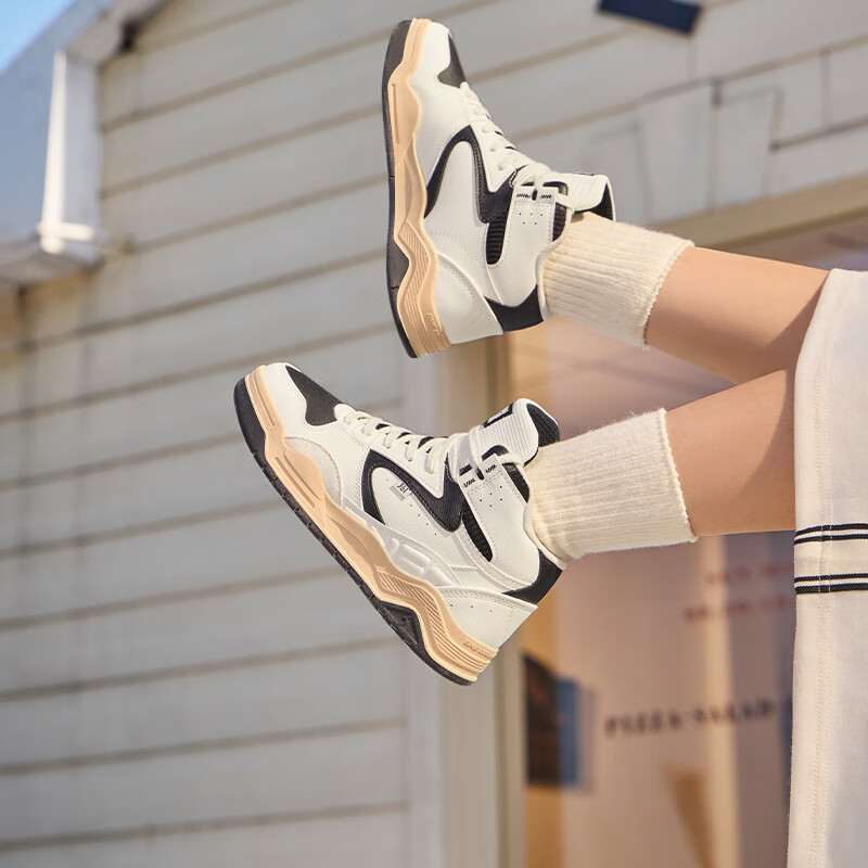 361° 型燃4 加绒 高帮板鞋 89元包邮男女多款可选 舒适长绒毛，冬日出行不冻脚！ - 线报酷