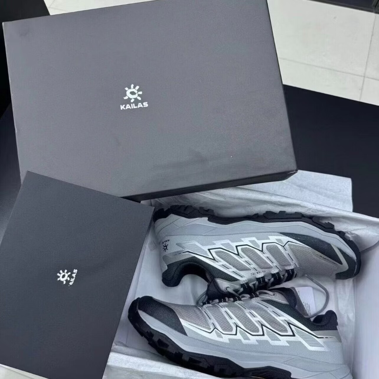 KAILAS凯乐石远征5FLT越野跑山鞋防滑耐磨抓地透气户外登山鞋 黑 墨黑色远征5 42（正品保真上海仓发货）