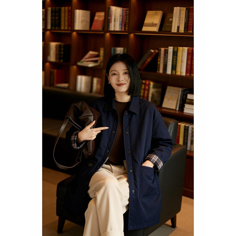 百家好（Basic House）Basic House/百家好拼格纹翻领外套撞色袖口工装风宽松保暖棉服 藏青 M