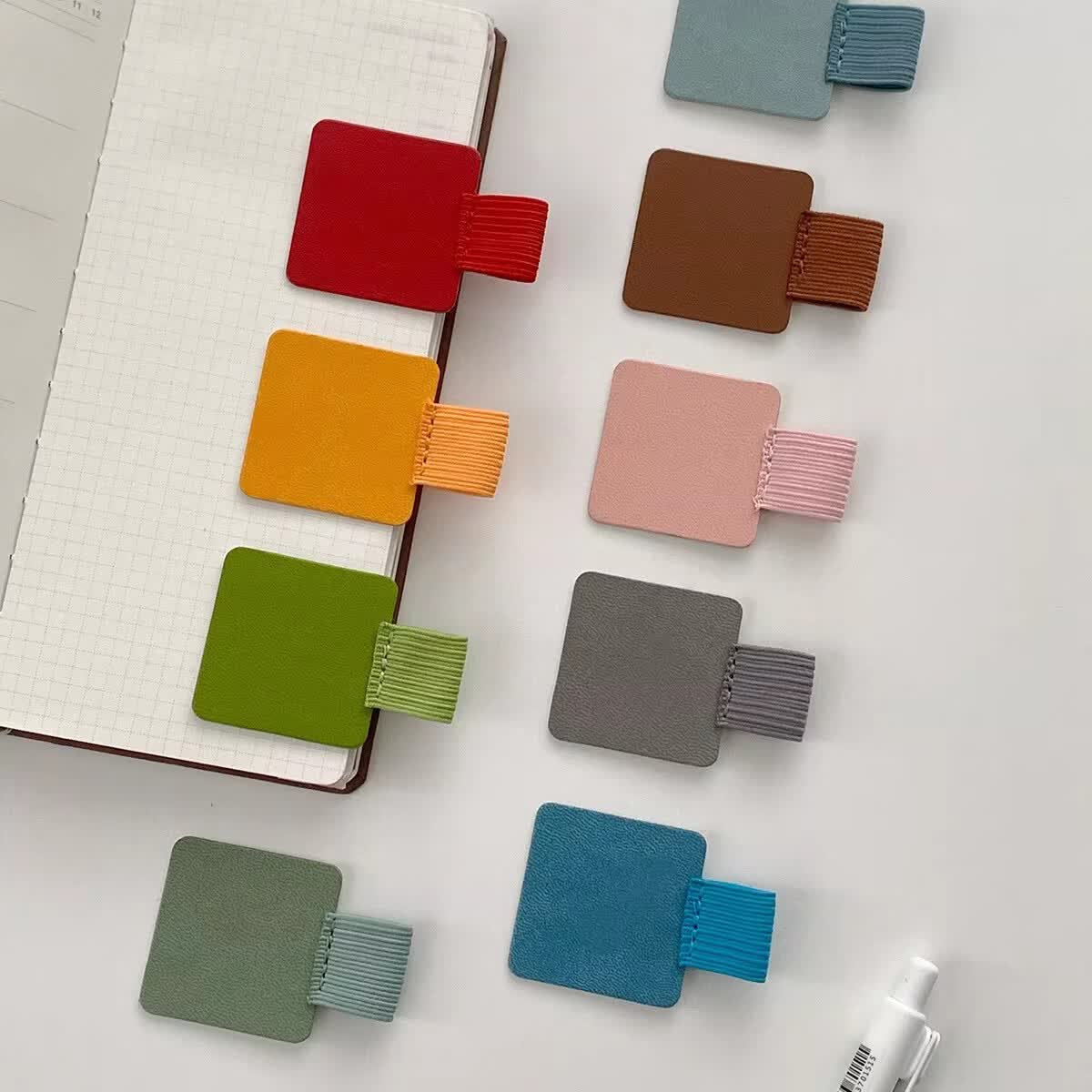 志通达皮质粘贴式笔贴活页手帐ipad笔夹橡筋笔记本网红笔插日记本笔配件 【颜色随机】3个