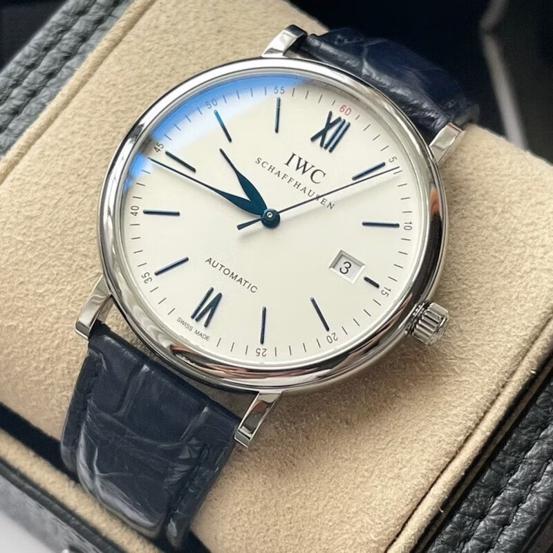 万国（IWC）礼物 柏涛菲诺系列 银盘蓝针 鳄鱼皮 红60 男表 IW356527 40mm
