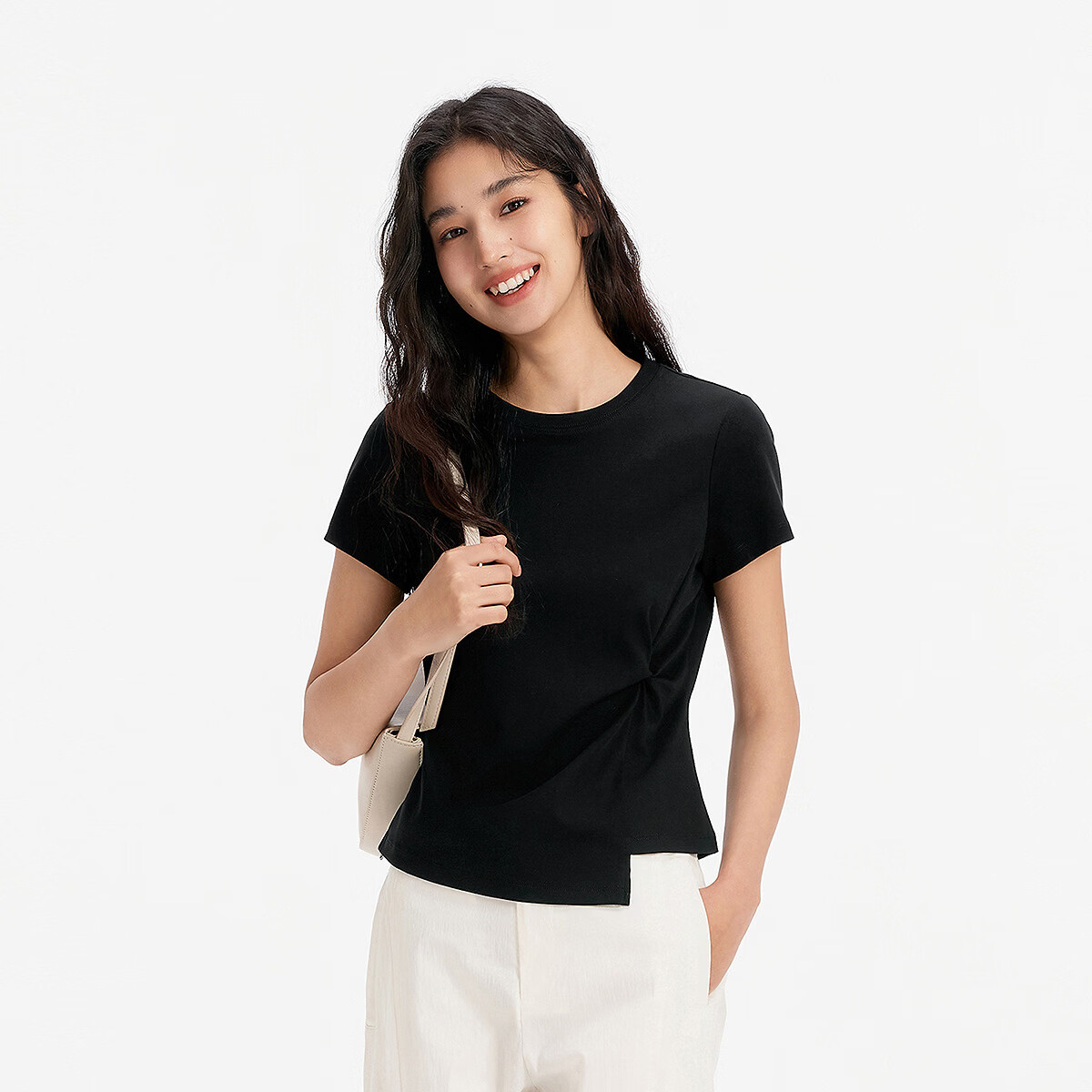 森马(Semir)森柔|森马短袖T恤女夏短款正肩纯色修身扭结不对称上衣设计感衣服 黑色90001 M /160/84A